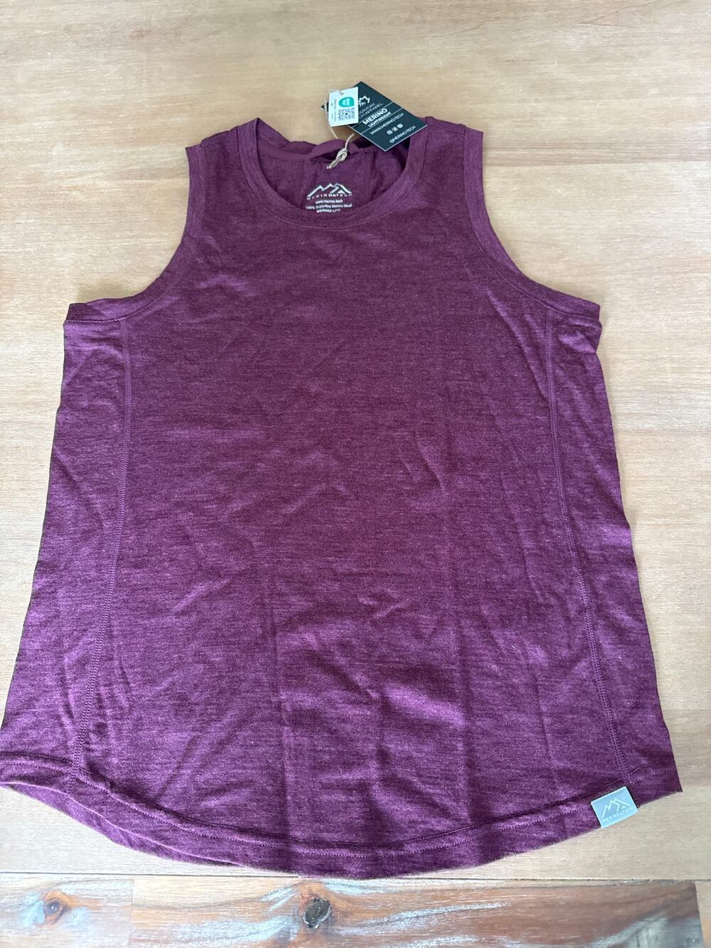 Merino Tech 100% Superfine Merino Wool Women’s Tank Small NWT Maroon